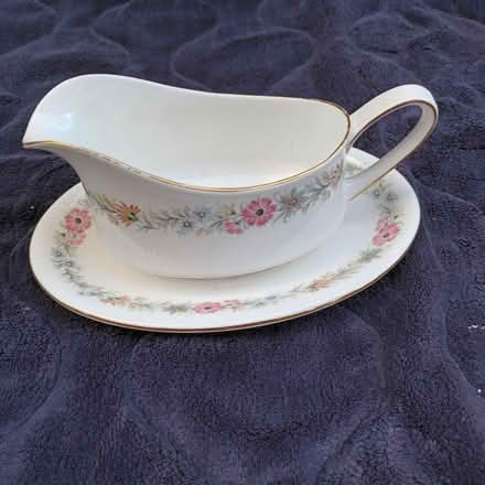 Photo of free Paragon 'Belinda' Fine China items (Kidlington OX5) #4