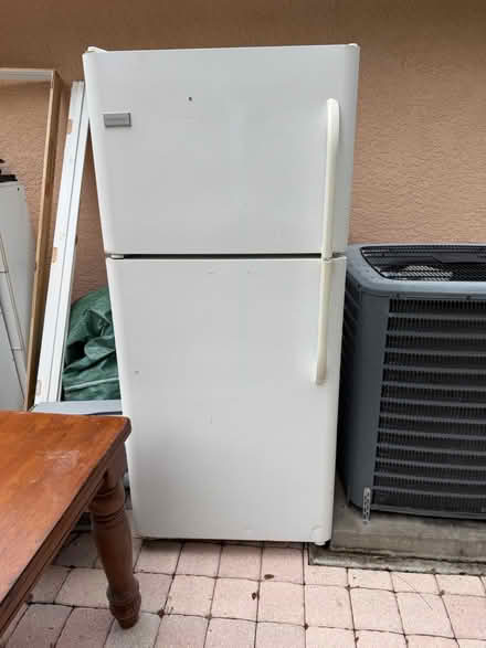 Photo of free household appliances (Midway) #4