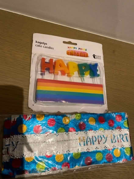 Photo of free Birthday cake set (St Albans AL3) #1