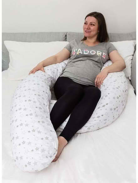Photo of free Maternity Pillow (DA7) #1