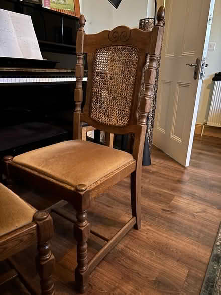 Photo of free 6 dining room chairs (Dublin 7) #1