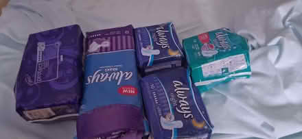 Photo of free sanitary towels not used mixture various one and names (Wigmore LU2) #3
