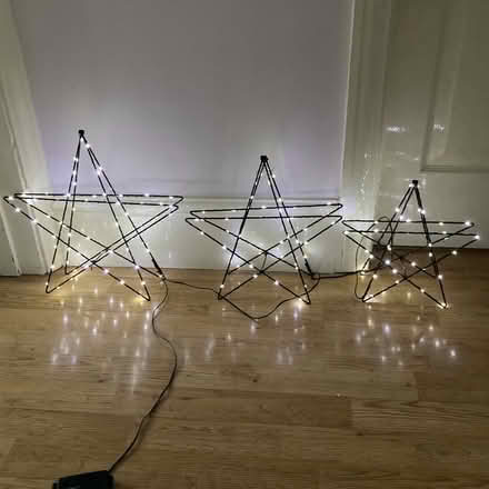 Photo of free star-shaped LED lights (AL1 near Morrisons) #1