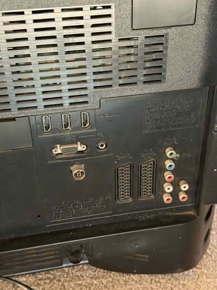 Photo of free 32” Sony TV/Screen (Canons Park HA8) #2