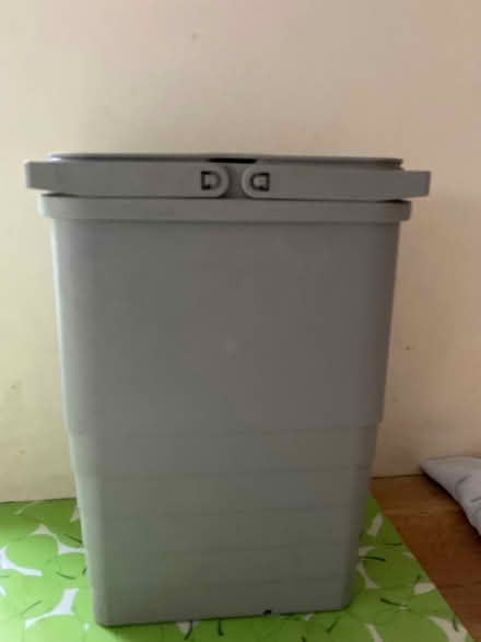 Photo of free Kitchen caddy (Wimbledon Village SW19) #3