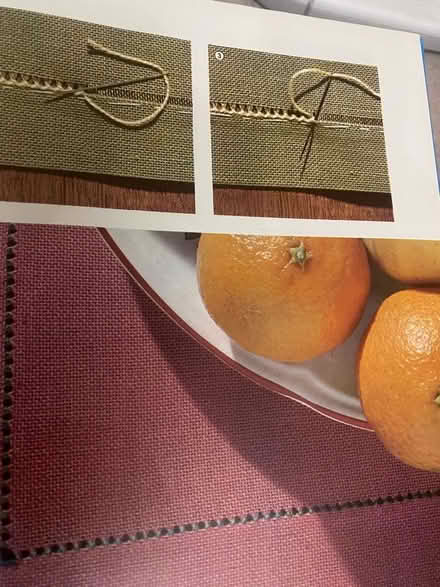 Photo of free Craft encyclopaedias SPANISH (Cumnor OX2) #2