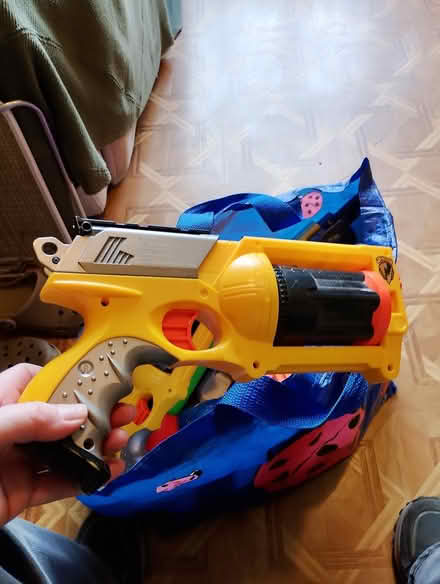Photo of free Bag of toy nerf guns and 'daets' (OX4 Temple Cowley) #3