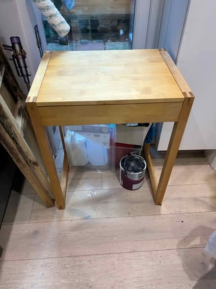 Photo of free Small wooden table (Herne Hill SE24) #1