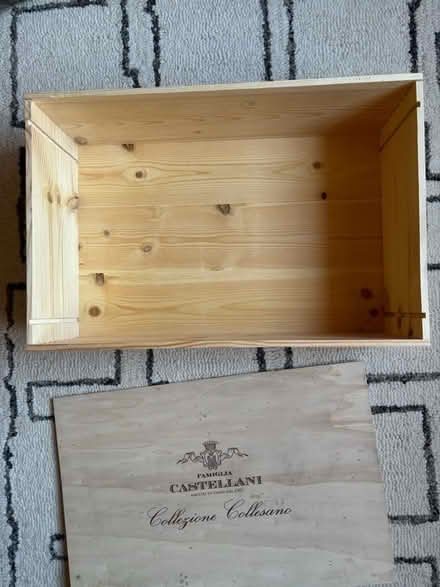 Photo of free Wooden wine box (Rego Park) #3