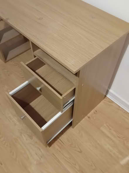 Photo of free Desk (G62 7AX) #2