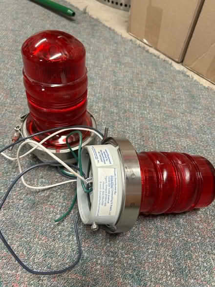 Photo of free LED Obstruction lights (Hazel Dell) #1