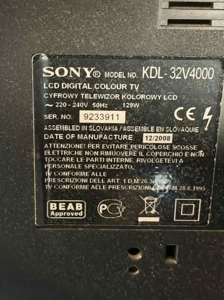 Photo of free 32” Sony TV/Screen (Canons Park HA8) #3
