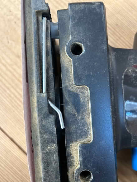 Photo of free 135w 1/3 sheet sander (Florence Park OX4) #4