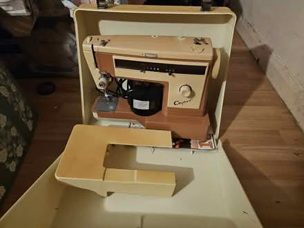Photo of free vintage Capris sewing machine (Armley LS12) #2