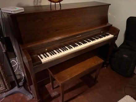 Photo of free Baldwin Piano to good home (West Seattle) #1