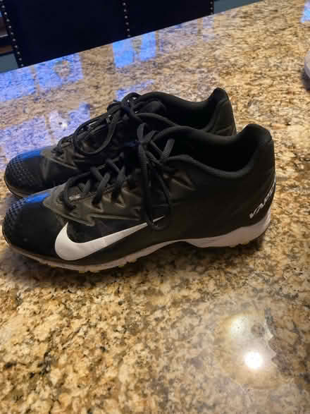 Photo of free Nike vapor football cleats (Far West side of Danbury) #2