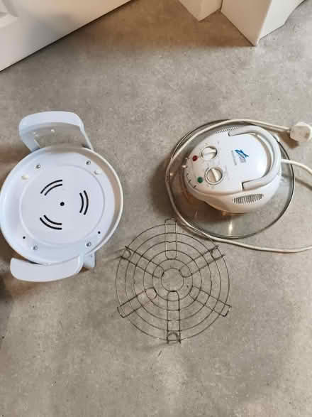 Photo of free Halogen oven, needs bowl (Bradway S17) #1