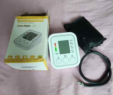 Photo of free Blood pressure monitor,arm style (Blk 440B Clementi Ave 3) #1