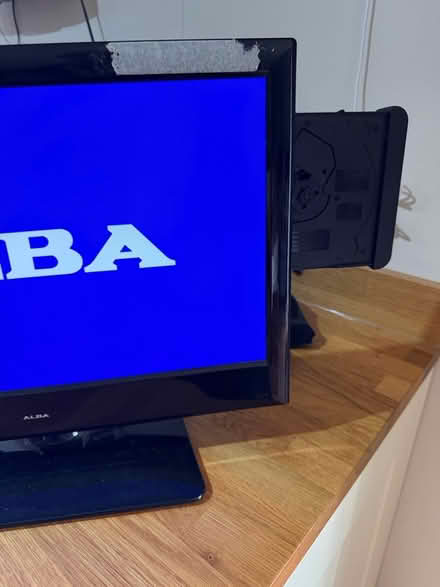 Photo of free Old but working TV/ DVD player (Burgess hill RH15) #2