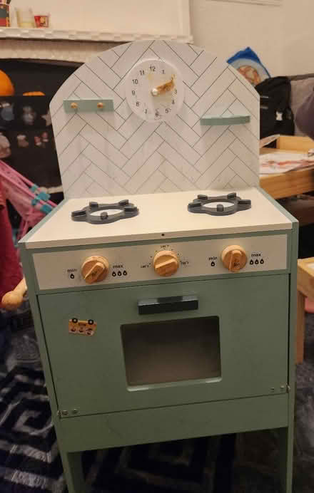 Photo of free Busy work bench and more (M6 6ED) #3