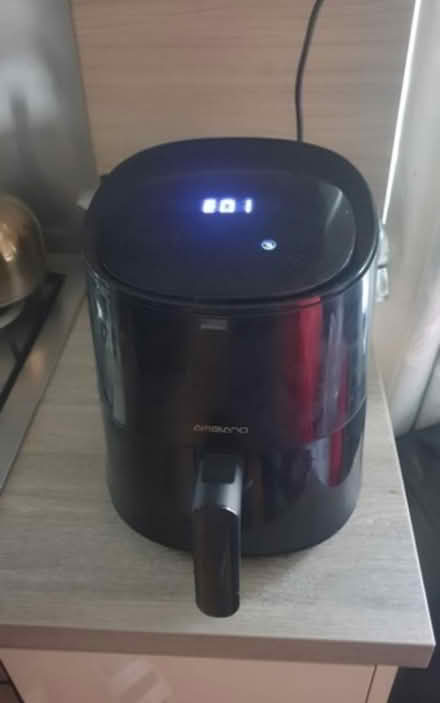 Photo of free Airfryer 3.5L (Clifton, Nottingham NG11) #2
