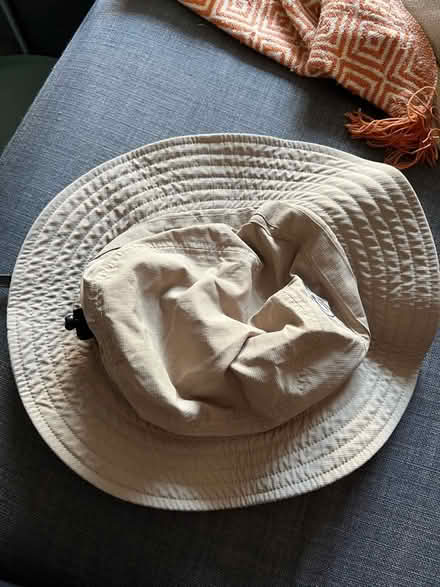 Photo of free Sun hat (Bermondsey SE16) #1
