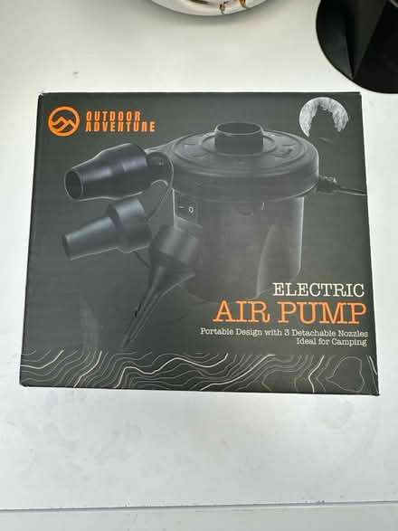 Photo of free Electric air pump (Borehamwood, WD6) #1