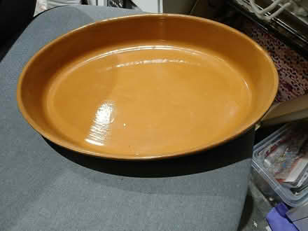 Photo of free Ovenproof ovel dish (LU1. Caddington) #1