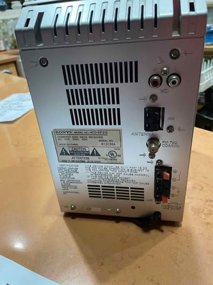 Photo of free 20 years Old Cd / radio player (Chevy Chase DC) #1