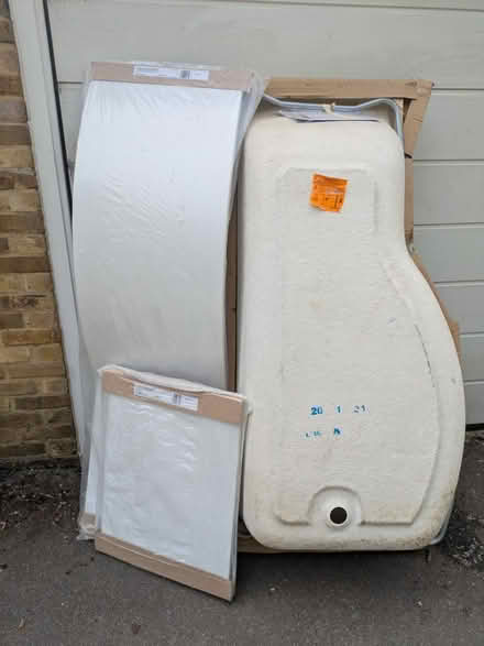 Photo of free Ideal Standard Concept Shower Bath (Normandy, GU3) #1