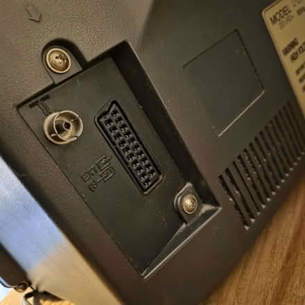 Photo of free old-style television (Seven Dials BN1) #4