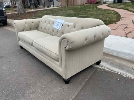 Photo of free Large sofa, good condition (Montclair/Mayfair (E Denver)) #2