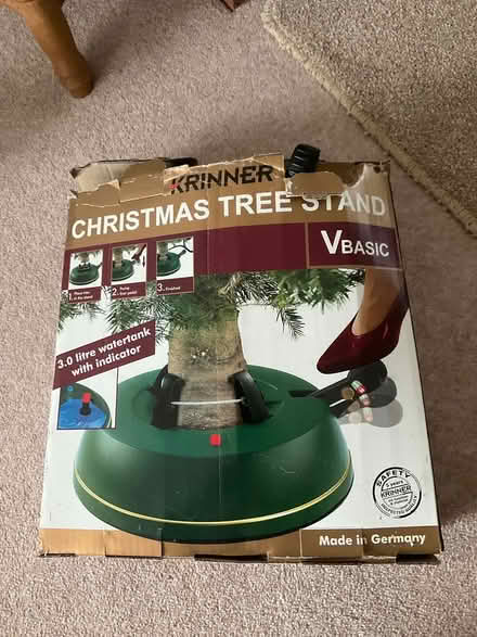 Photo of free Christmas tree stand (Linslade LU7) #1