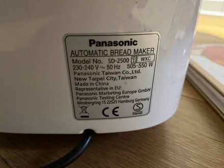 Photo of free Bread maker and book (tottenham N15) #4