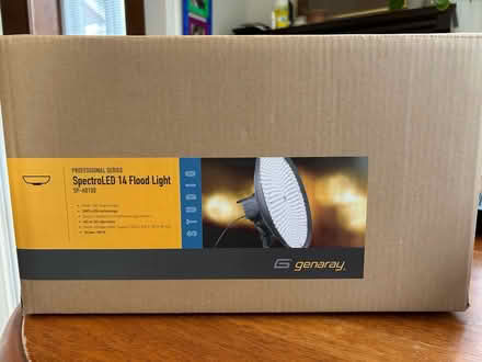 Photo of free SpectroLED 14 Flood Light (Wyngate neighborhood, MD) #3