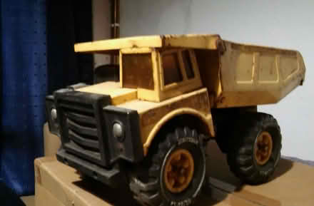 Photo of free Matchbox dumper truck. (Old Walcot SN3) #2