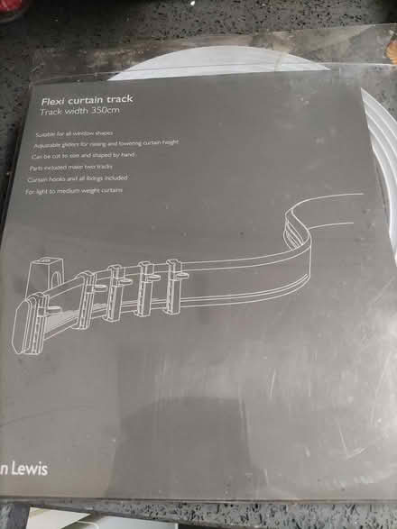 Photo of free Flexi curtain track (AL4) #1