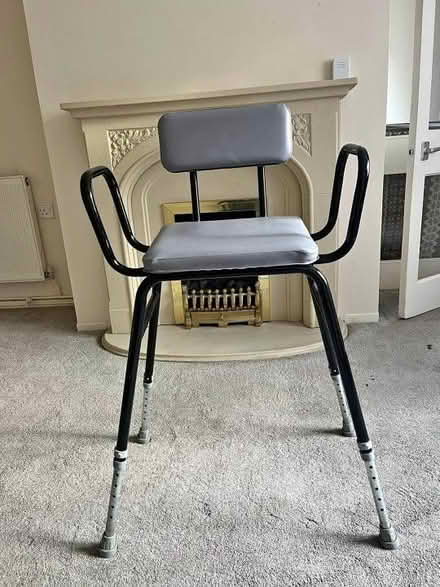 Photo of Perching stool (HR9 5TP) #1