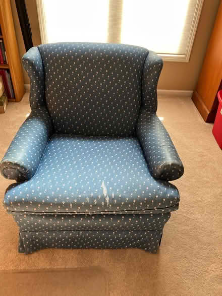 Photo of free chair (State and Textile) #3