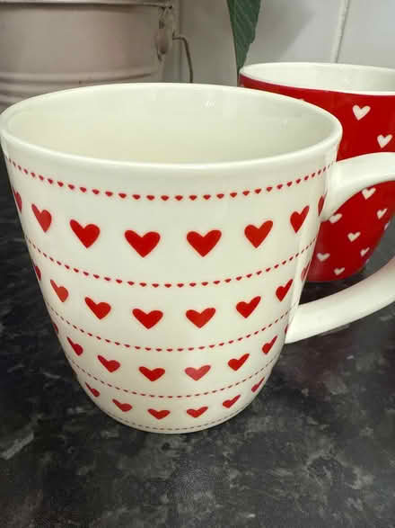 Photo of free 8 heart mugs (Carshalton) #4