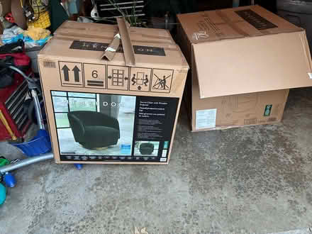 Photo of free XL heavy duty cardboard box (Severna Park) #1