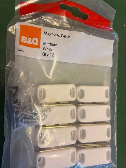 Photo of free 8 magnetic catches (OX14 Abingdon) #1