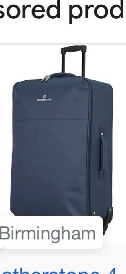 Photo of suitcases medium to large (B21 0JJ) #1