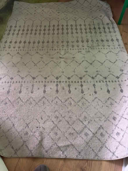 Photo of free Large rug (Knotty ash Liverpool) #2