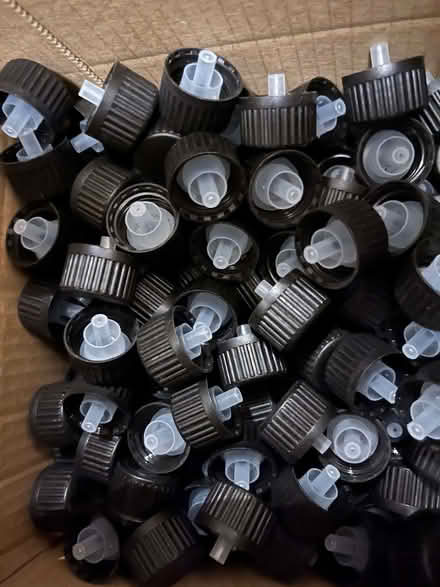 Photo of free lids for small bottles 5ml - 100ml (Wanstead E11) #1