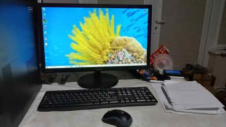 Photo of free Complete Windows system (Heybridge CM9) #3