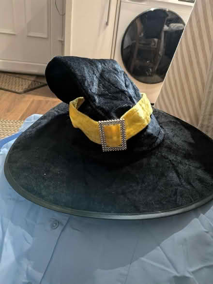 Photo of free Black witches hat (Manchester M19) #1