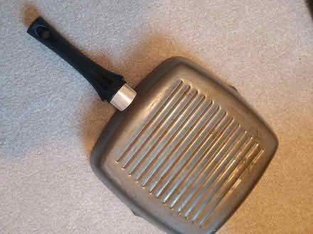 Photo of free Non stick griddle pan. (Barming Heath ME16) #2