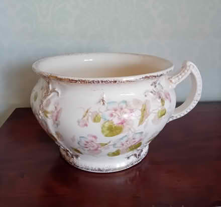 Photo of free Vintage china chamber pot (Dorchester near Top o' Town) #1