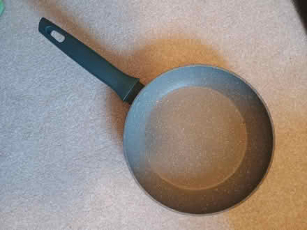 Photo of free Non stick frying pan (Barming Heath ME16) #2